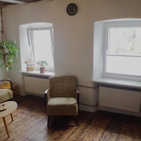 Appartement Charmanter Altbau In Ortskernlage Birresborn