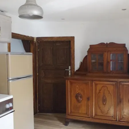 Charmanter Altbau In Ortskernlage